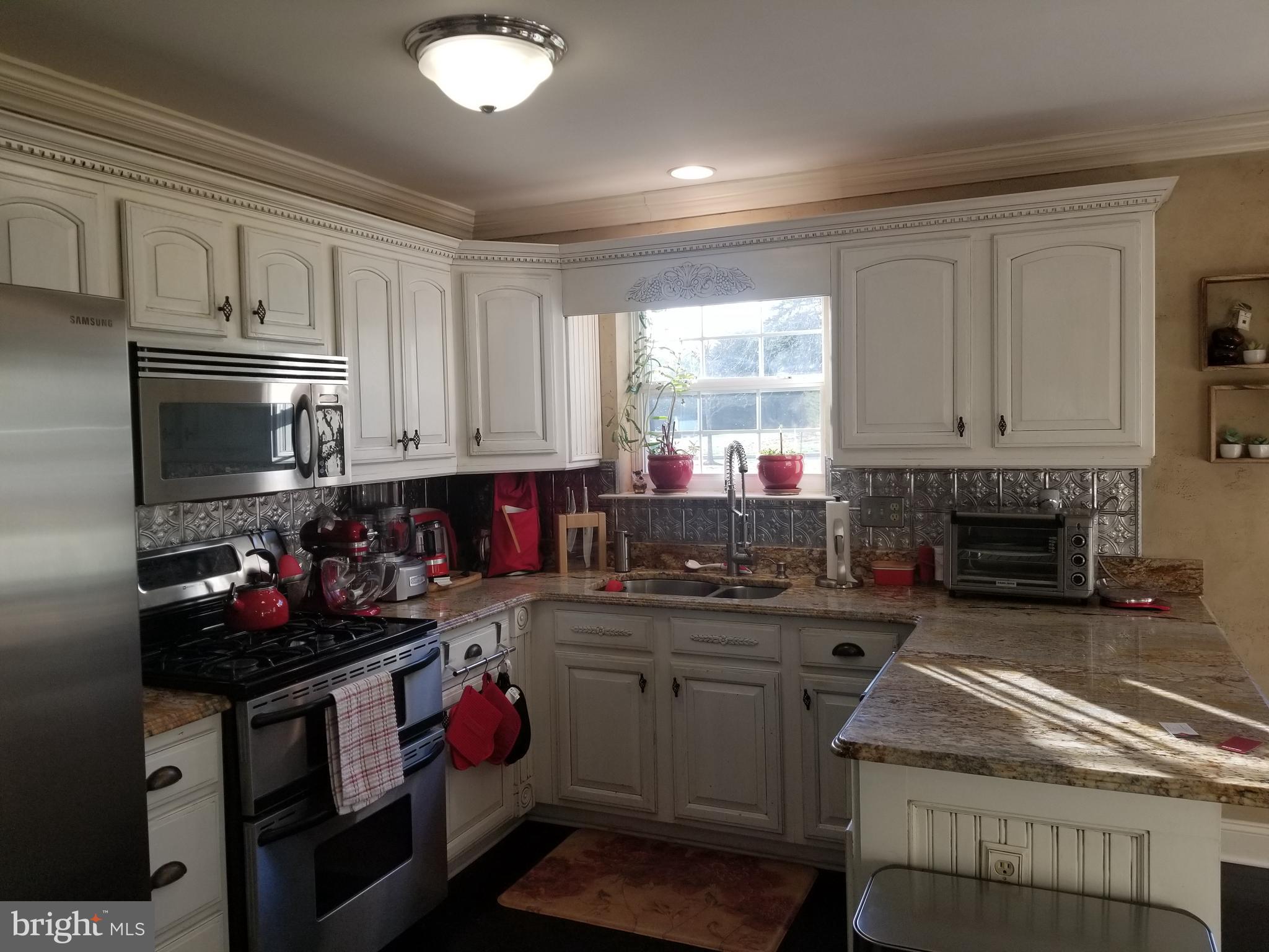 101 Harmony Cir Road Sicklerville, NJ 08081 - Photo 7 of 13 Gallery Image 7