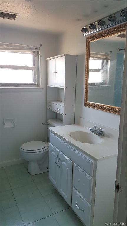 4520 Cinderella Road Charlotte, NC 28213 - Photo 17 of 23 Gallery Image 17
