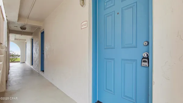 $330,000 | 2100 West Beach Drive, Unit S102, Panama City, FL 32401