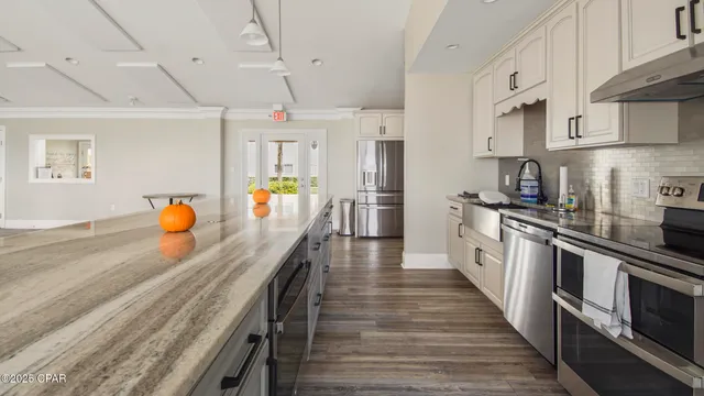 $330,000 | 2100 West Beach Drive, Unit S102, Panama City, FL 32401