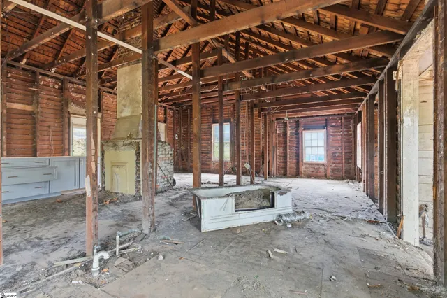 $74,900 | 14 Blake Street, Pelzer, SC 29669