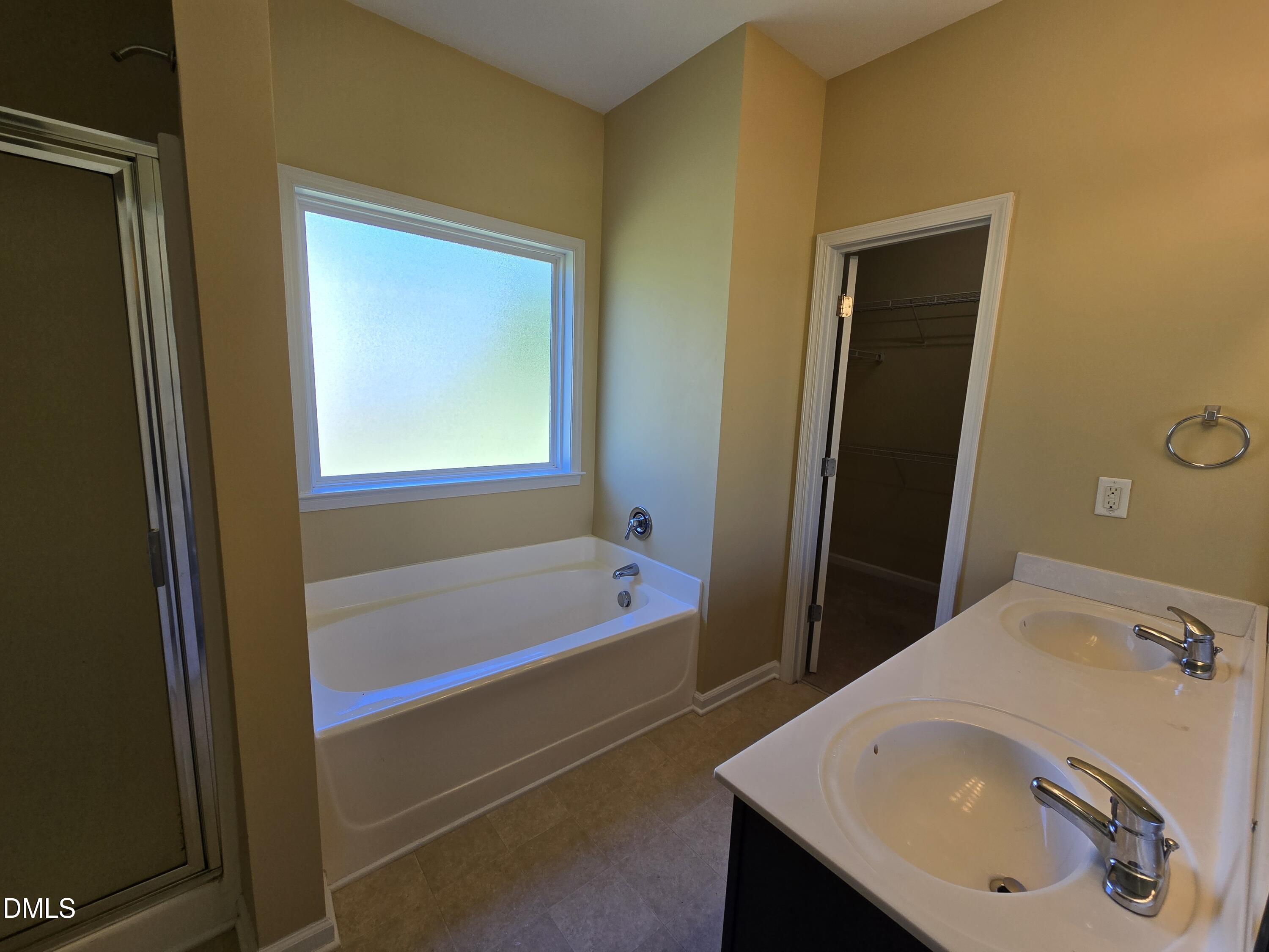1421 Tawny View Lane Raleigh, NC 27603 - Photo 29 of 37 20260512_144802