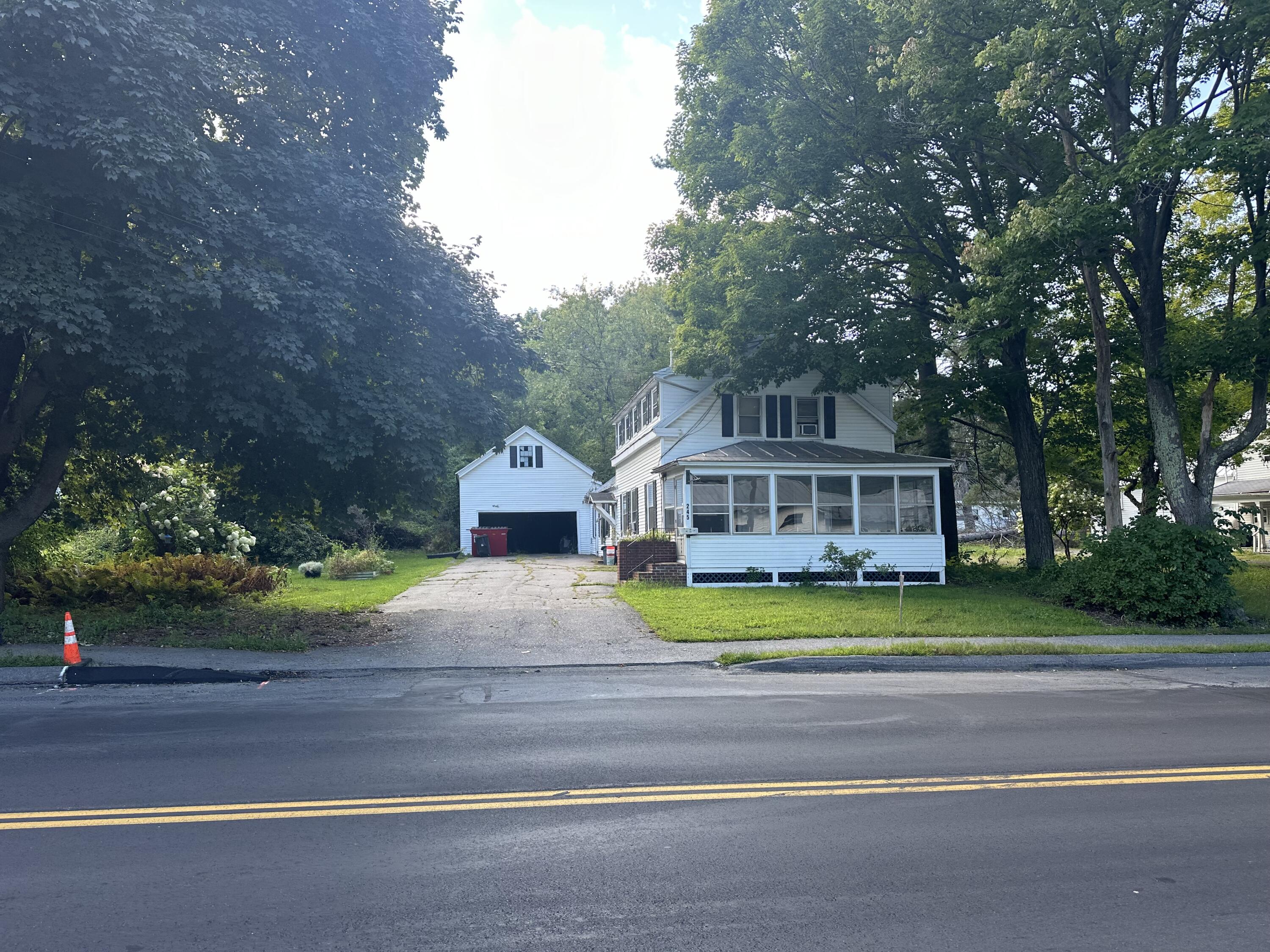 245 Main Street Fairfield, ME 04937 - Photo 4 of 16 Side