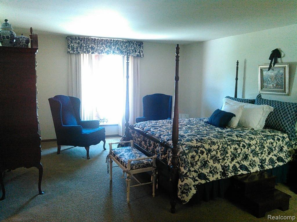316 Shellbourne Drive Rochester, MI 48309 - Photo 21 of 23 KIMG0146.jpg