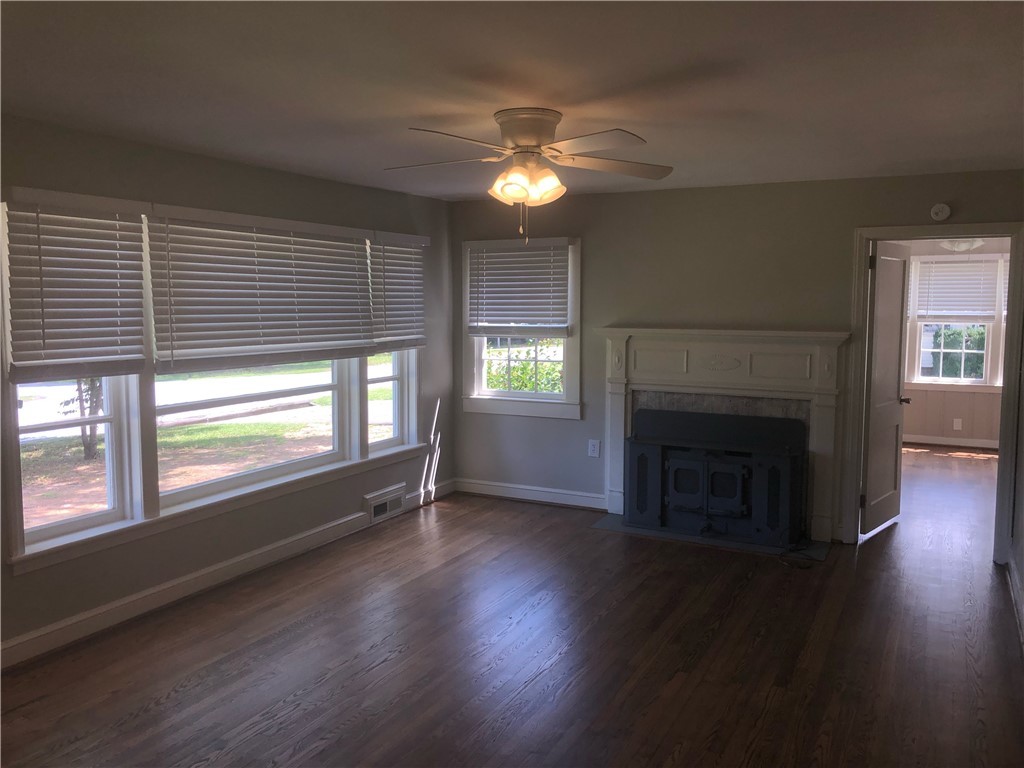 2207 Boulevard Heights Anderson, SC 29621 - Photo 3 of 19 Gallery Image 3