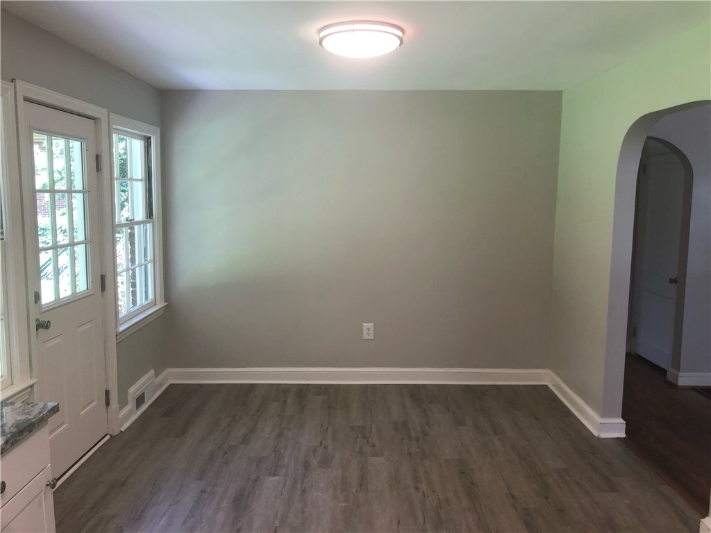 2207 Boulevard Heights Anderson, SC 29621 - Photo 6 of 19 Gallery Image 6