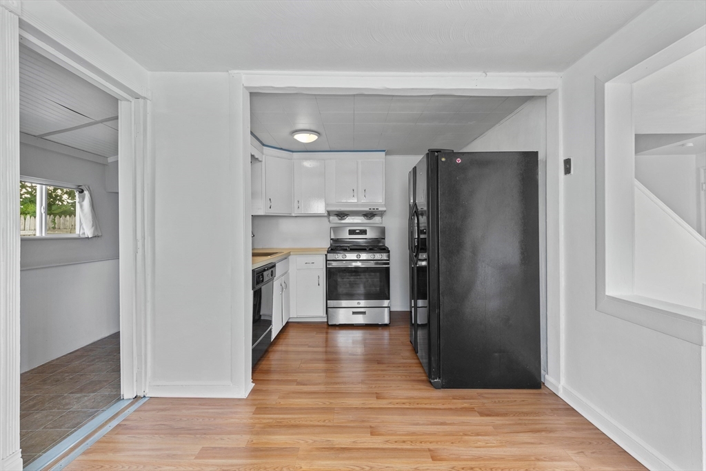 55 Regent Road Malden, MA 02148 - Photo 10 of 31 Gallery Image 10