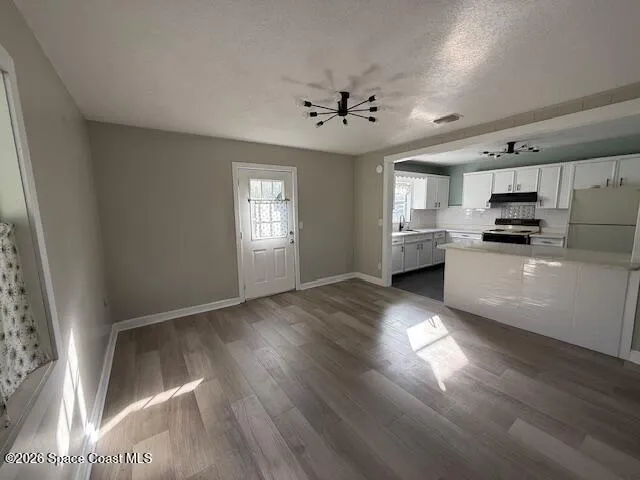 $1,700 | 1925 Buffalo Road, Titusville, FL 32796