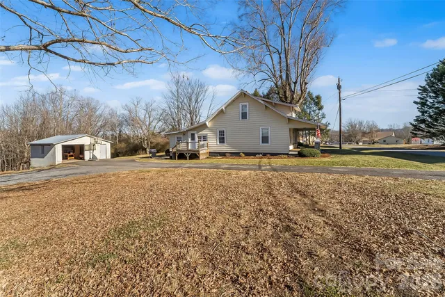$349,900 | 110 Garrison Road, Morganton, NC 28655