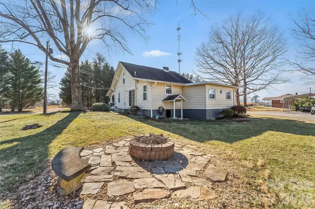 $349,900 | 110 Garrison Road, Morganton, NC 28655