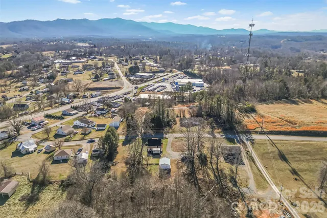 $349,900 | 110 Garrison Road, Morganton, NC 28655