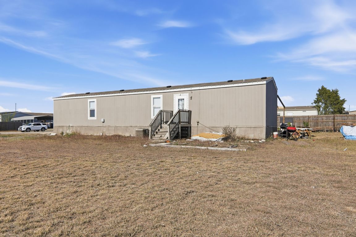 1130 Rustler Pass Kyle, TX 78640 - Photo 2 of 21 Back of house