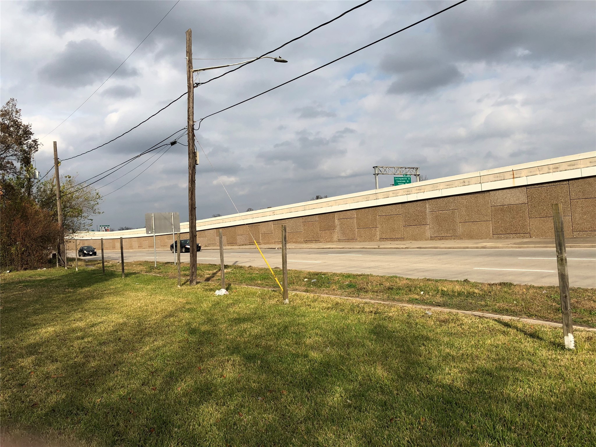 2819 Newhoff Street Houston, TX 77026 - Photo 9 of 12 a view of water pool