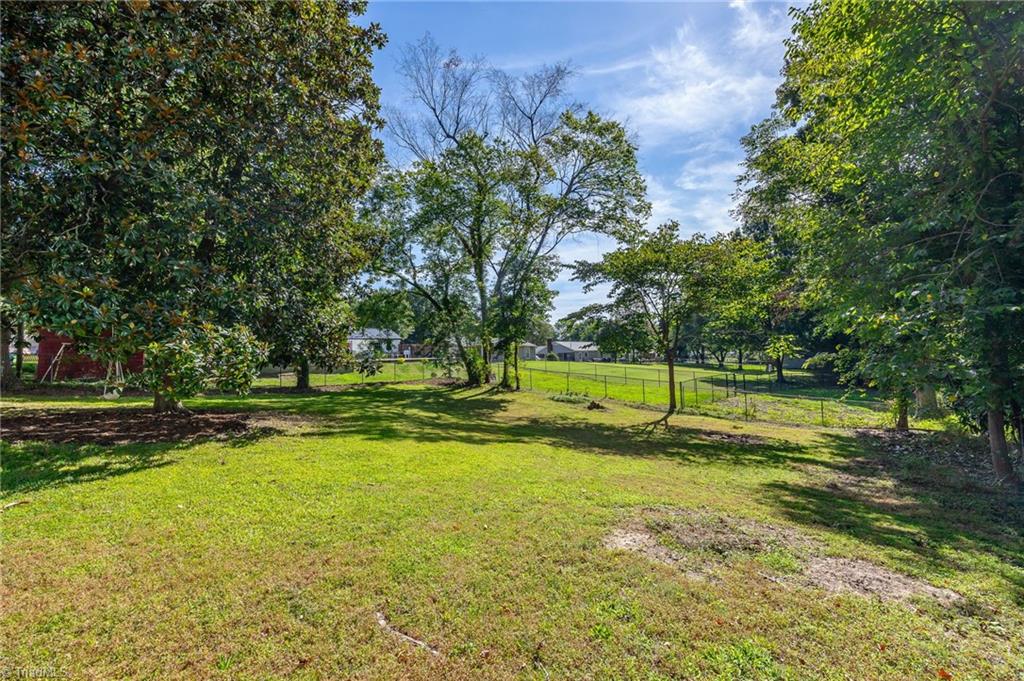 706 Oakview Road High Point, NC 27265 - Photo 45 of 49