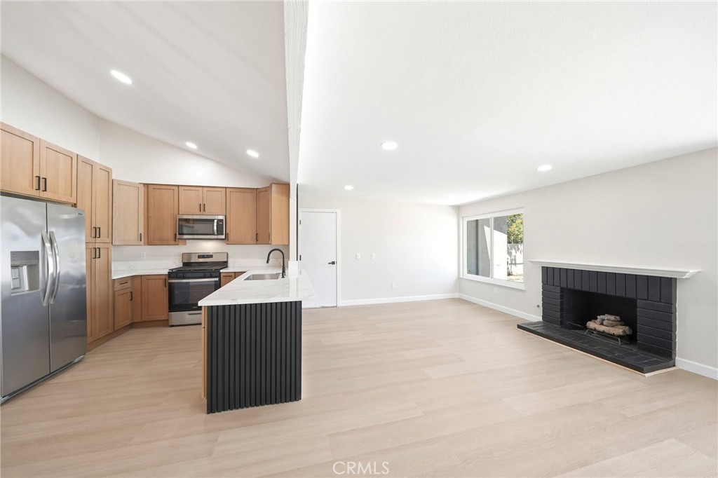 3073 Joshua Tree Road Riverside, CA 92503 - Photo 18 of 56