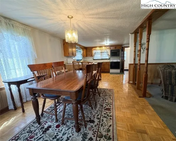 $165,000 | 4954 Shawtown Road, Ennice, NC 28623