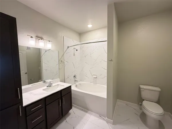 $1,195 | 2102 Antoine Drive, Unit P6 4307, Houston, TX 77055