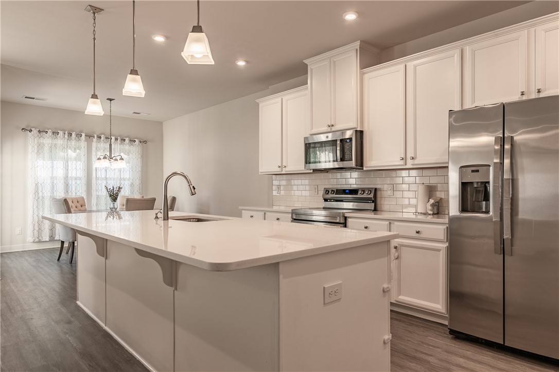 202 Bronson Ridge Anderson, SC 29621 - Photo 16 of 38 Kitchen