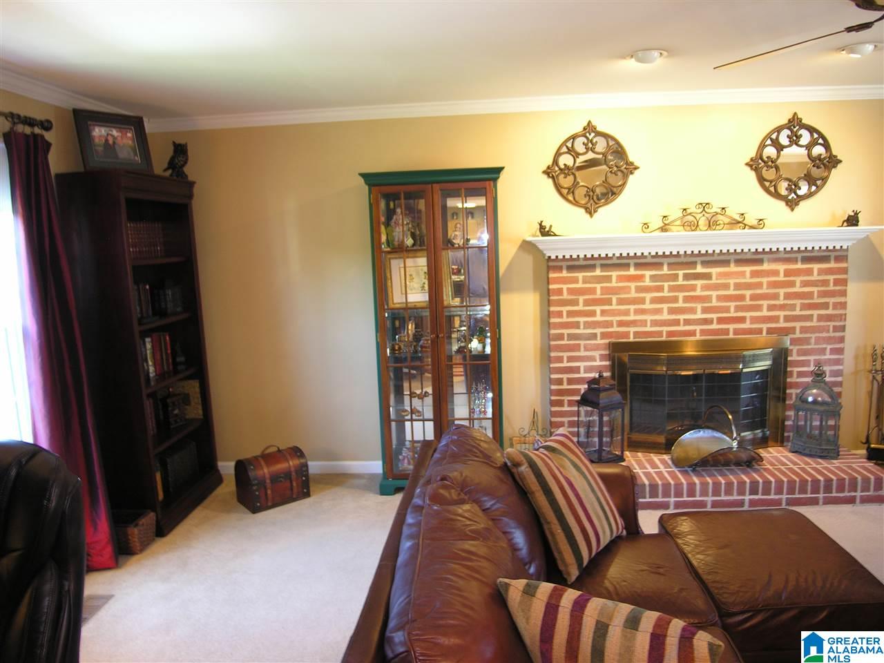 219 Southwood Road Birmingham, AL 35209 - Photo 6 of 37