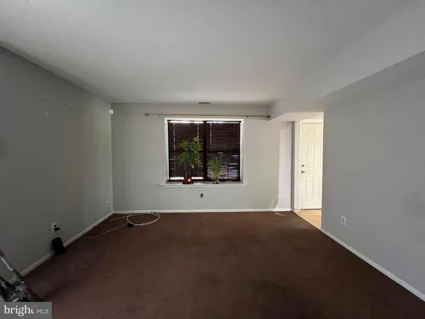 $2,100 | 41 Hampton Gate Drive, Sicklerville, NJ 08081
