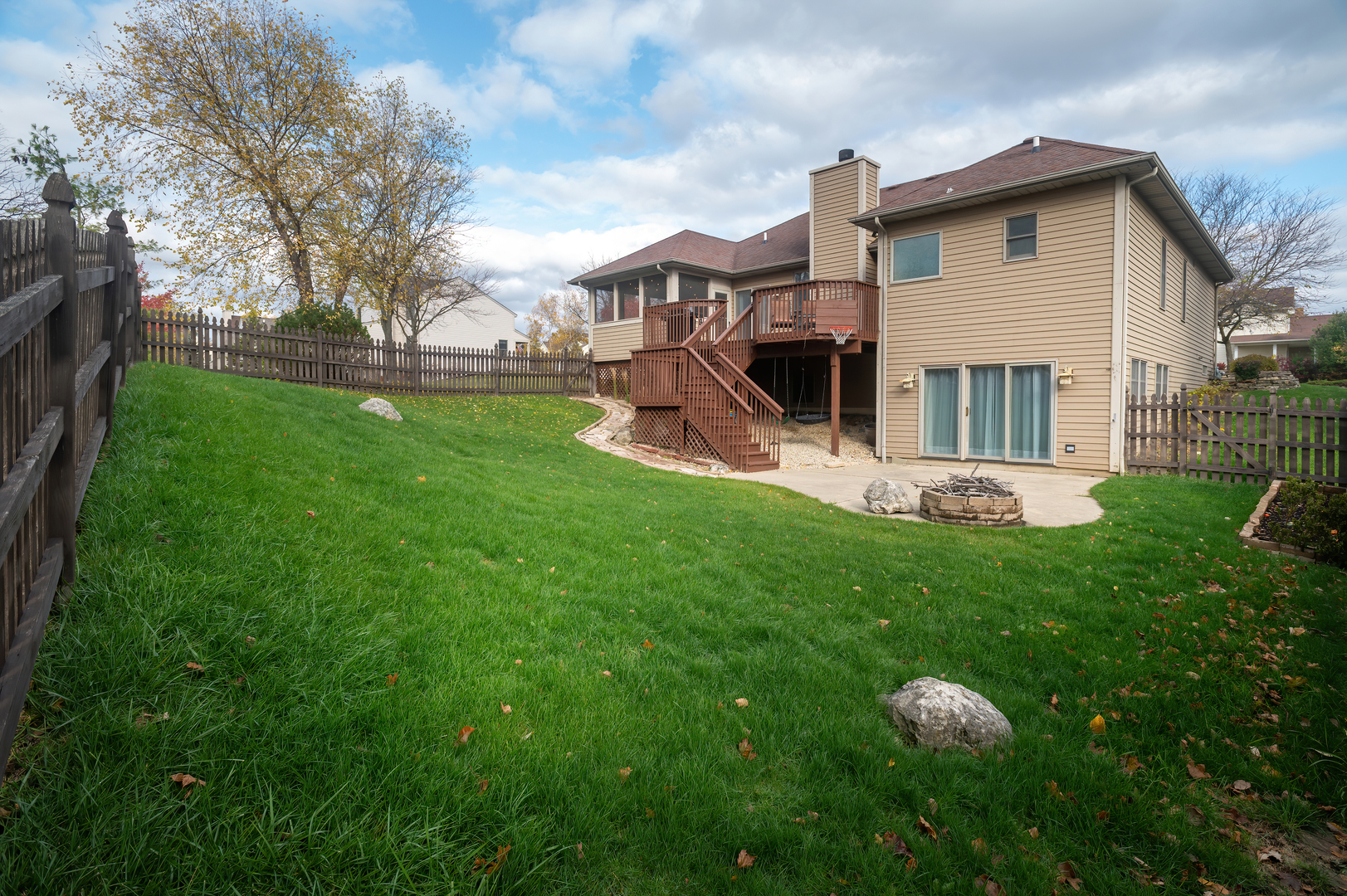 718 Ridgewood Drive Antioch, IL 60002 - Photo 18 of 20