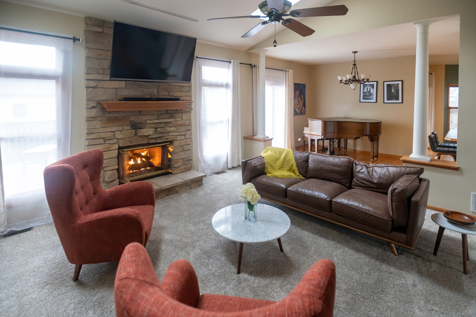 718 Ridgewood Drive Antioch, IL 60002 - Photo 4 of 20