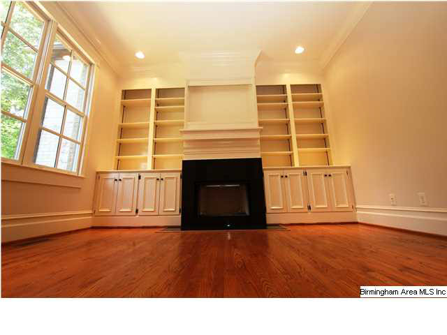 639 Rumson Road Birmingham, AL 35209 - Photo 3 of 24