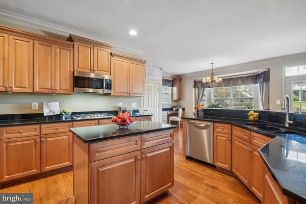 $4,100 | 6710 Abberley Loop, Gainesville, VA 20155