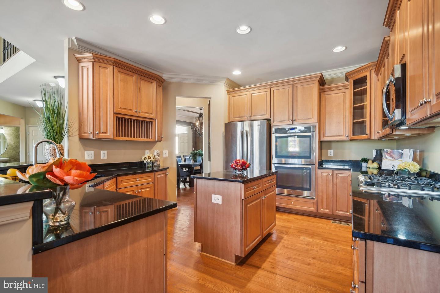 6710 Abberley Loop Gainesville, VA 20155 - Photo 18 of 50