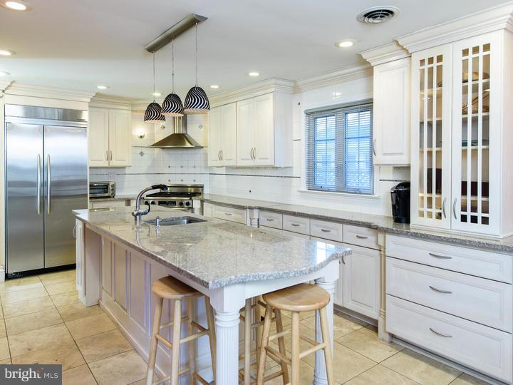 516 Prescott Road Merion Station, PA 19066 - Photo 7 of 23 Kitchen