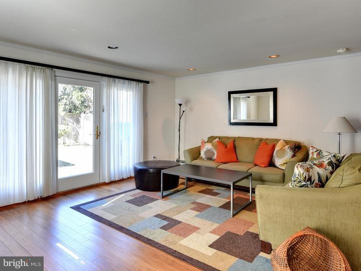 516 Prescott Road Merion Station, PA 19066 - Photo 10 of 23 Family Room