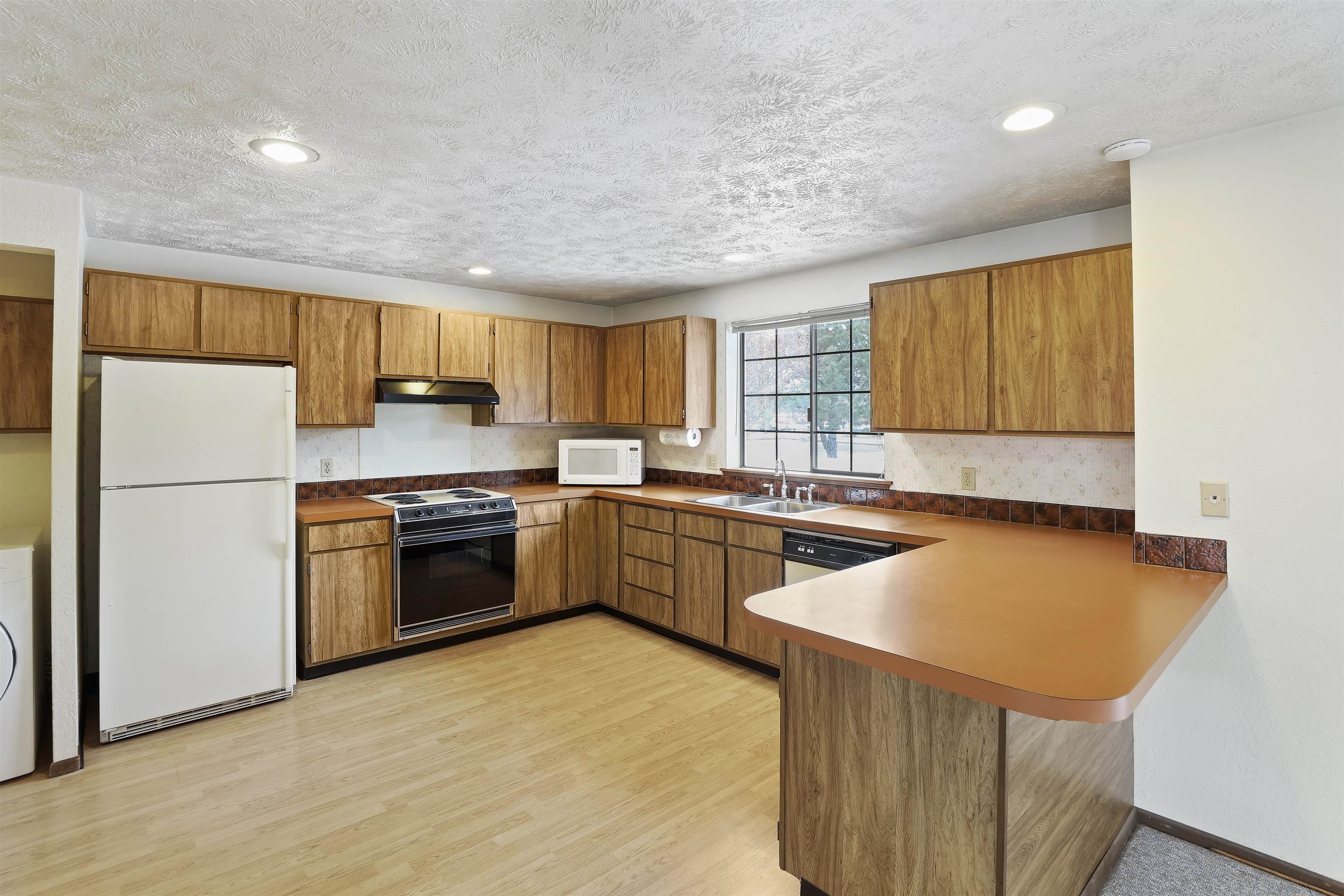 6904 North Hamilton Street, Unit 6904 Spokane, WA 99208 - Photo 15 of 28 Gallery Image 15