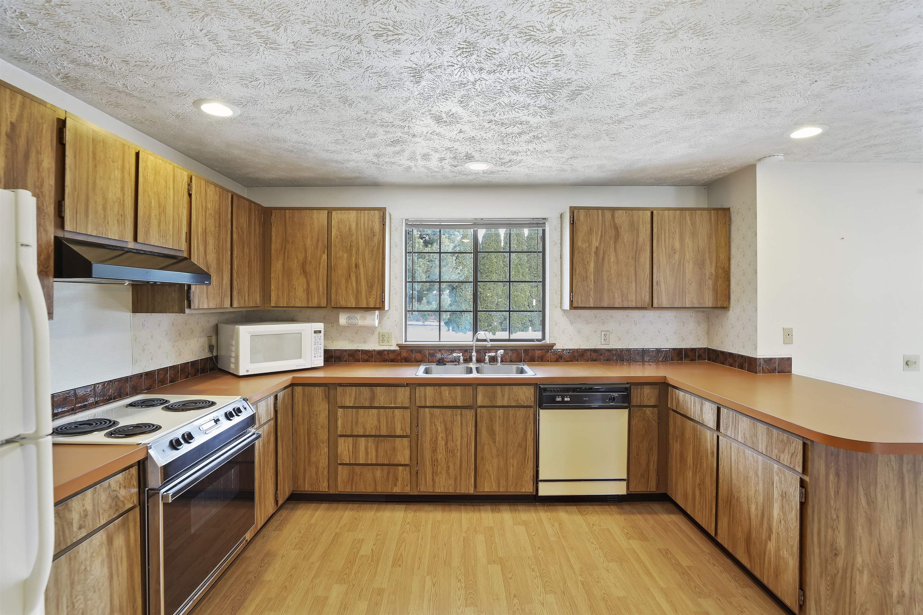 6904 North Hamilton Street, Unit 6904 Spokane, WA 99208 - Photo 16 of 28 Gallery Image 16