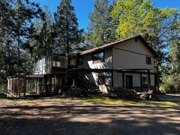 $349,900 | 15912 Valhalla Drive, Oak Run, CA 96069