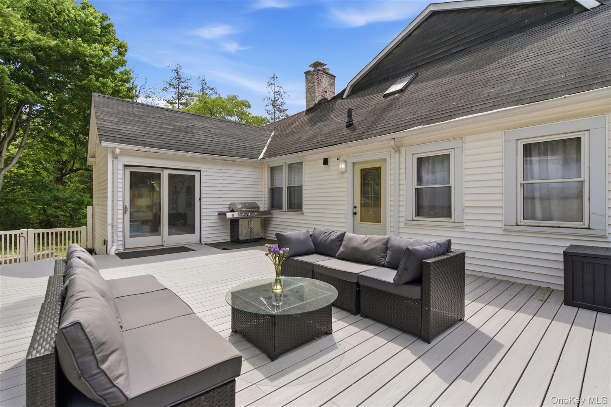 319 38th Road Queens, NY 11363 - Photo 31 of 41