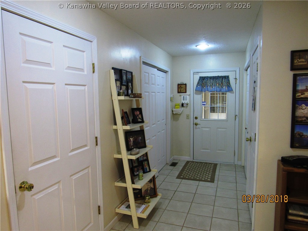 2 June Bug Lane Winfield, WV 25213 - Photo 7 of 16 Gallery Image 7