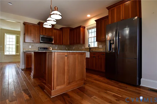 $4,500 | 12900 River Road, Chesterfield, VA 23838