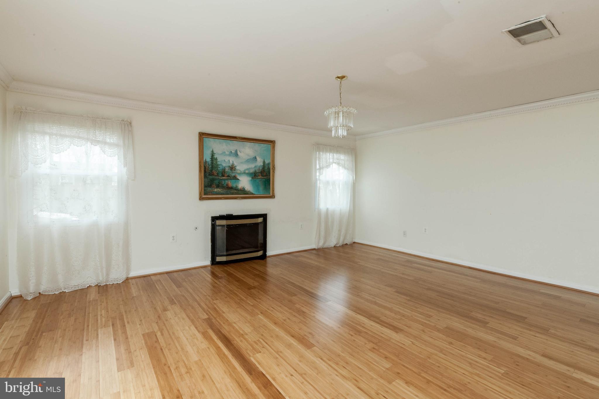 6214 Frontier Drive Springfield, VA 22150 - Photo 12 of 35
