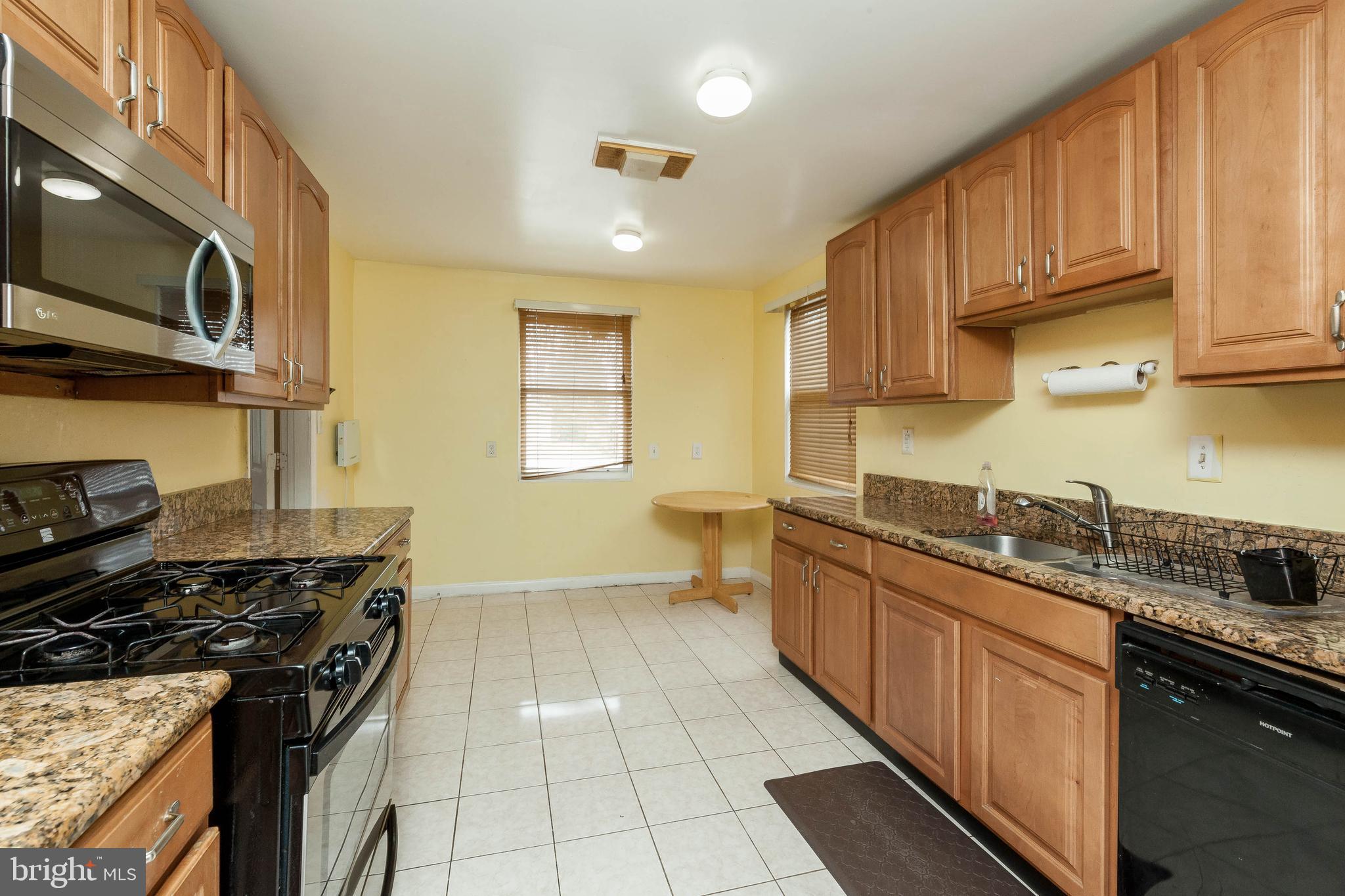 6214 Frontier Drive Springfield, VA 22150 - Photo 16 of 35