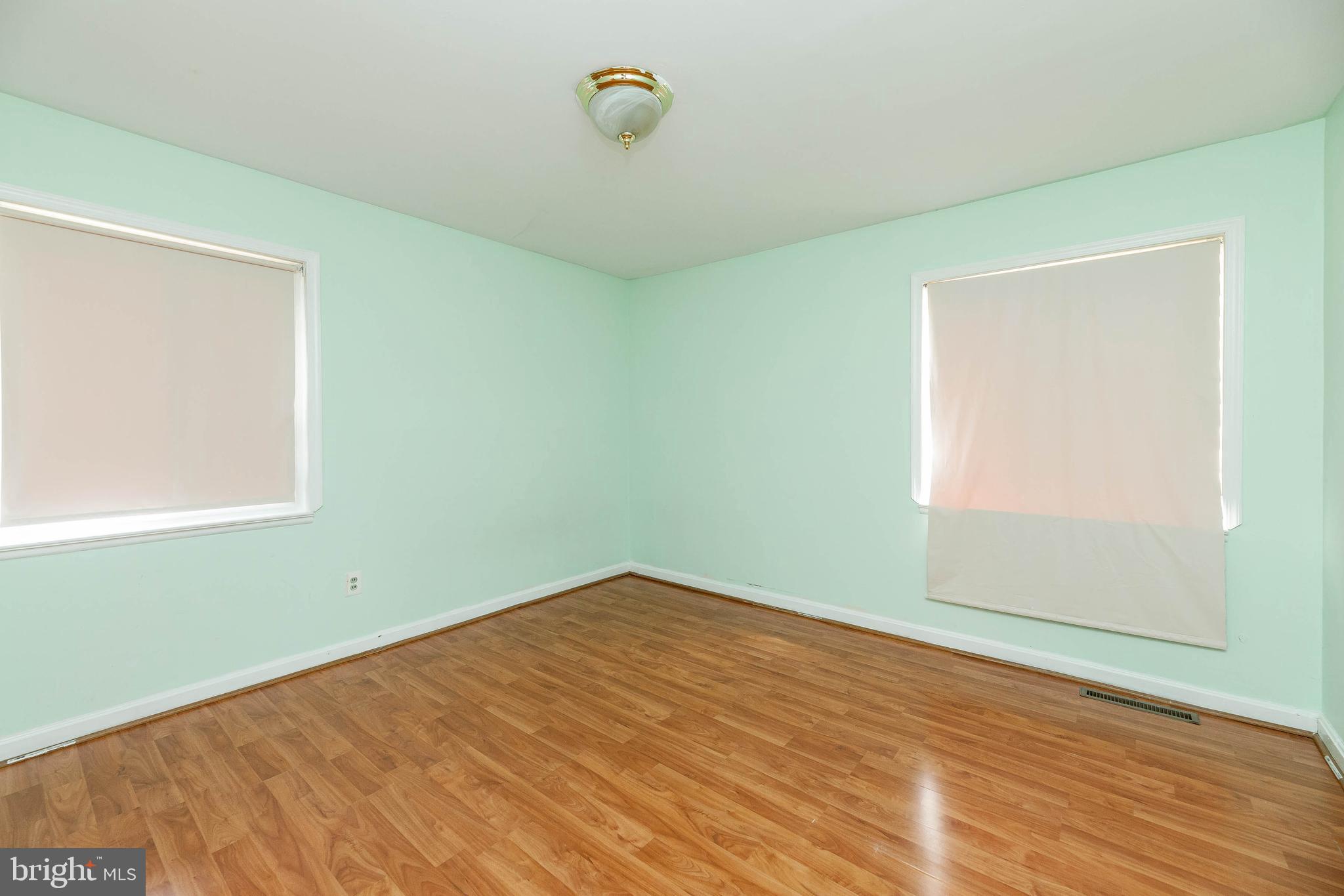 6214 Frontier Drive Springfield, VA 22150 - Photo 26 of 35