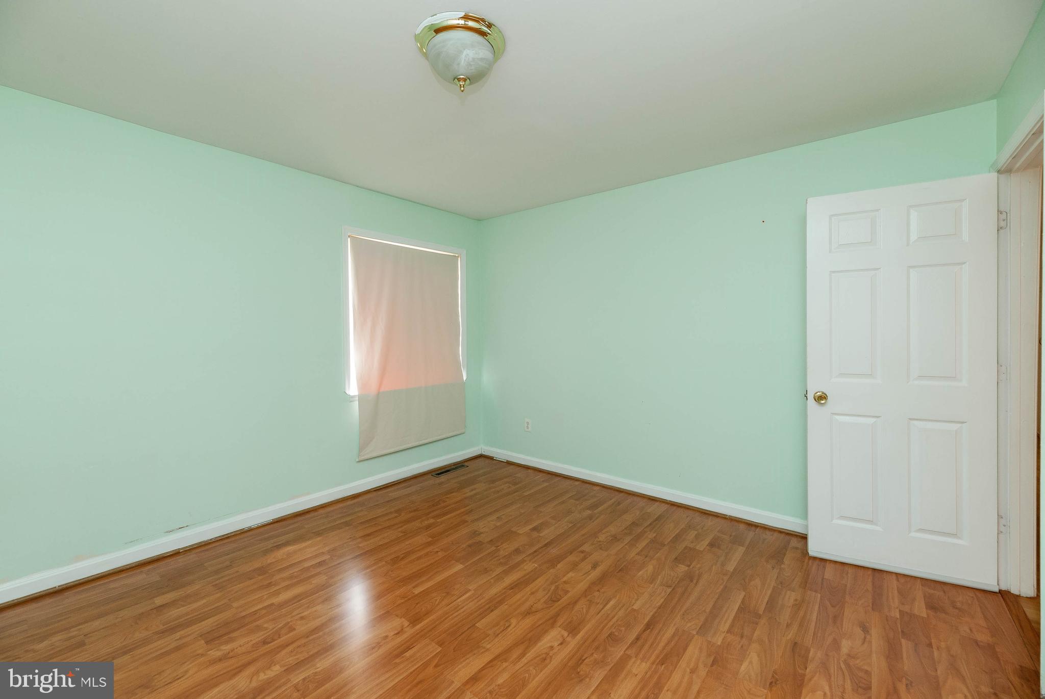 6214 Frontier Drive Springfield, VA 22150 - Photo 28 of 35