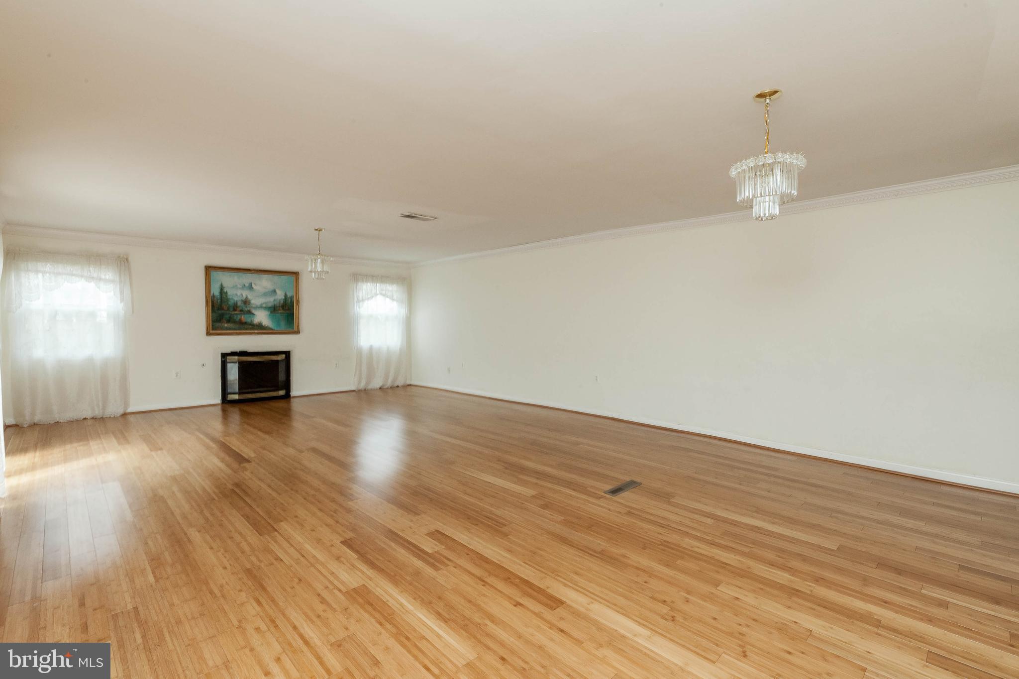 6214 Frontier Drive Springfield, VA 22150 - Photo 8 of 35