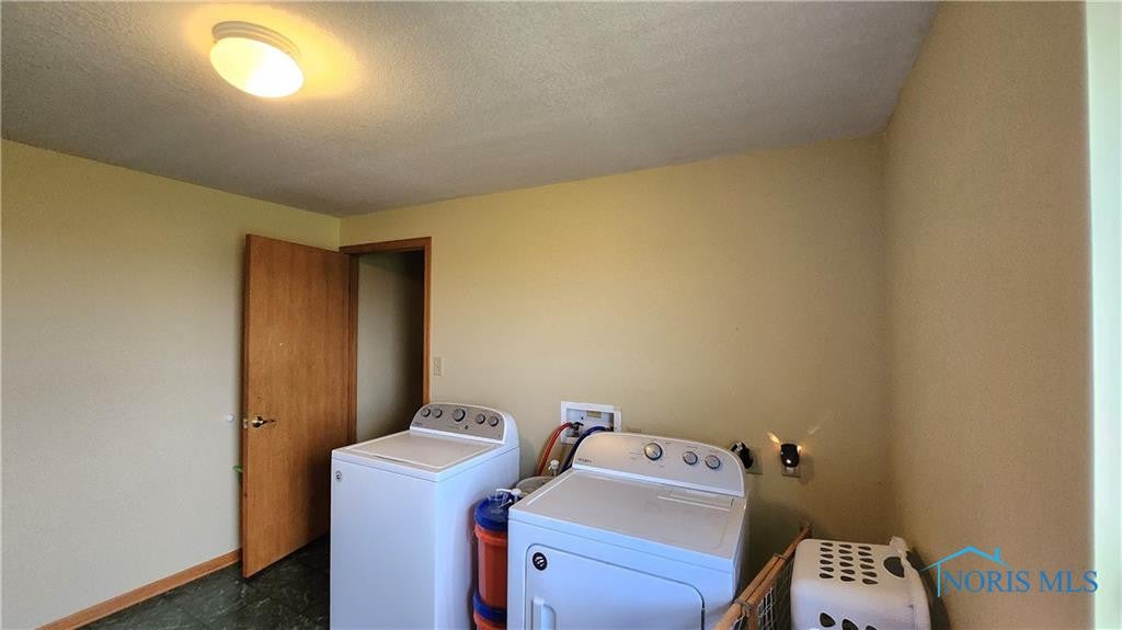 12398 Roundhead Road Weston, OH 43569 - Photo 36 of 39 Gallery Image 36