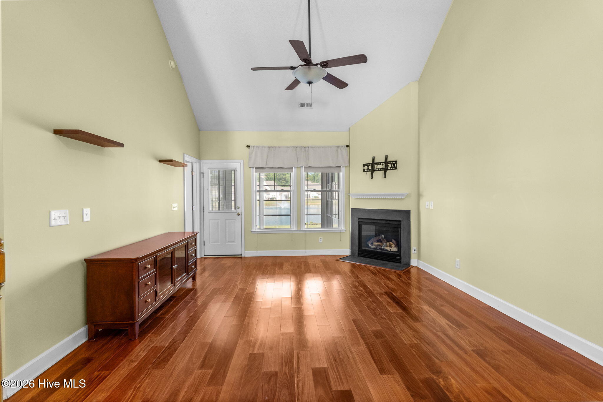 123 Freeboard Lane Calabash, NC 28467 - Photo 17 of 77 17-web-or-mls-123 Freeboard Ln 15