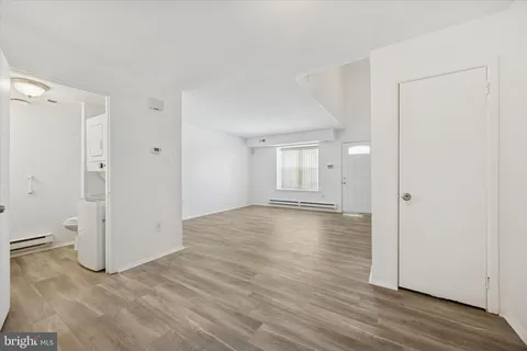 $205,000 | 14 Dover Court, Unit C31, Clementon, NJ 08021