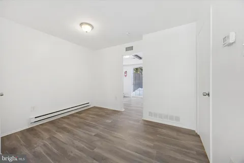 $205,000 | 14 Dover Court, Unit C31, Clementon, NJ 08021