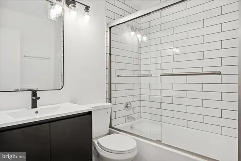 $205,000 | 14 Dover Court, Unit C31, Clementon, NJ 08021