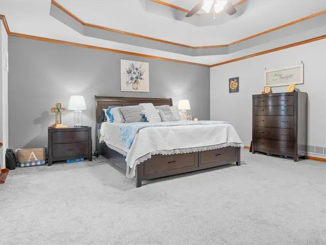 $374,900 | 4001 North 39th Court, St. Joseph, MO 64506