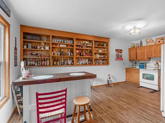 $374,900 | 4001 North 39th Court, St. Joseph, MO 64506