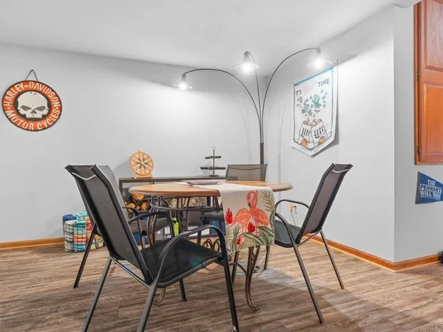 $374,900 | 4001 North 39th Court, St. Joseph, MO 64506